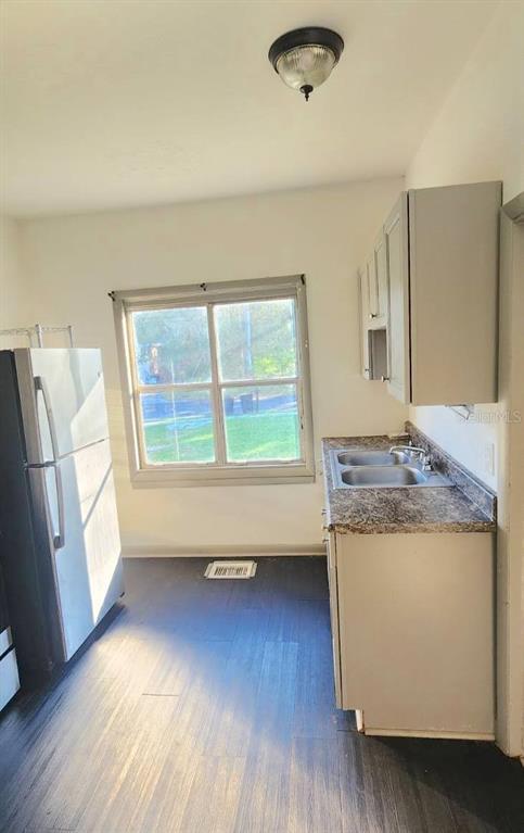 Foto del edificio - 1330 Pine St