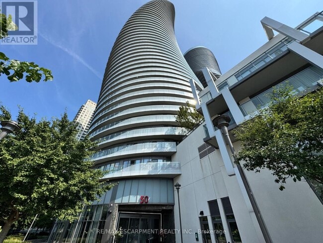 Building Photo - 50 Absolute Ave