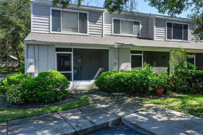 Building Photo - 1150 Vineland Pl