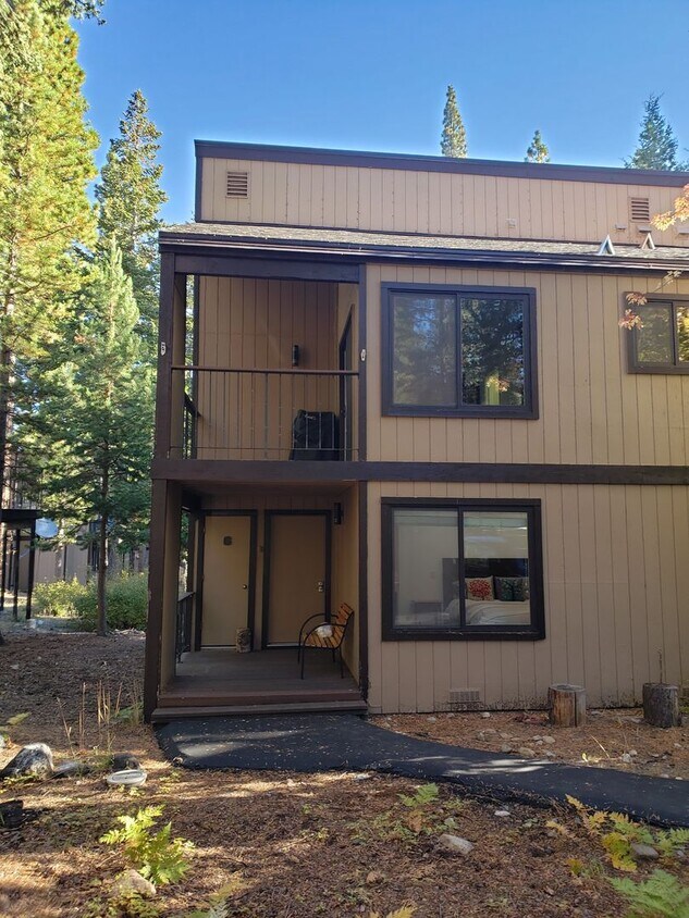 Primary Photo - SKI LEASE: Secluded West Shore Condo backe...