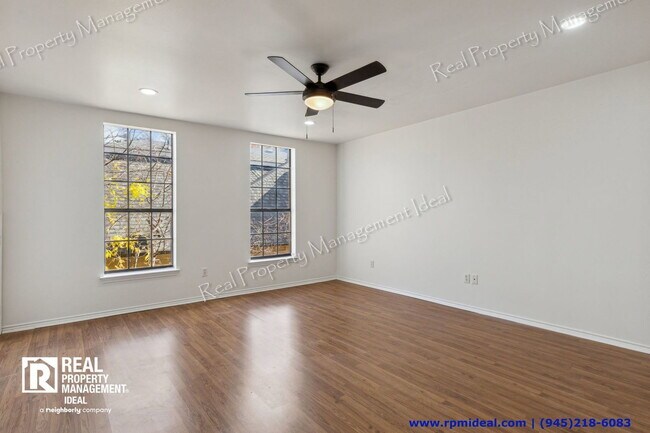 Foto del edificio - 4111 Herschel Ave