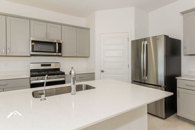 Building Photo - 13346 N Jessett Ln