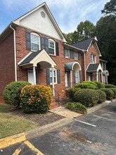 Building Photo - 327 Mar-Don Hills Ct