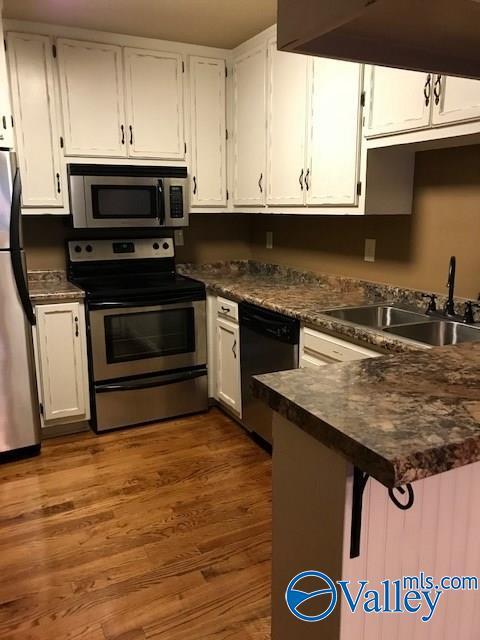 Building Photo - 4001 Belle Grove Dr SW