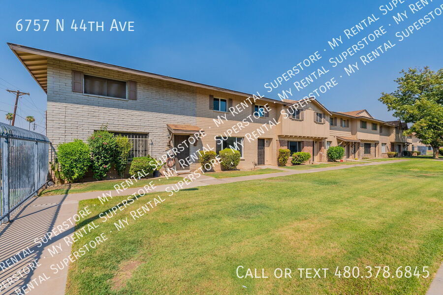 Photo - 6757 N 44th Ave-