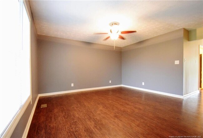 Building Photo - 6604 Bonnie Bell Ln