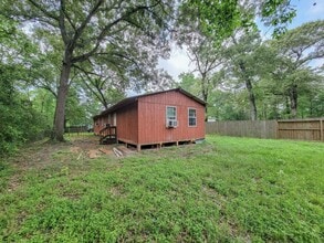 Building Photo - 20272 Forest Woods Ln