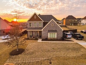 Building Photo - 1407 Tullahoma Dr