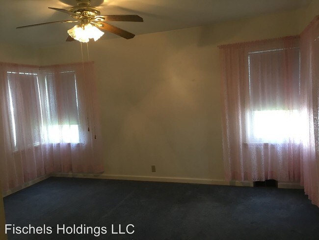 Building Photo - 2 br, 1 bath House - 1847 Hawthorne Ave