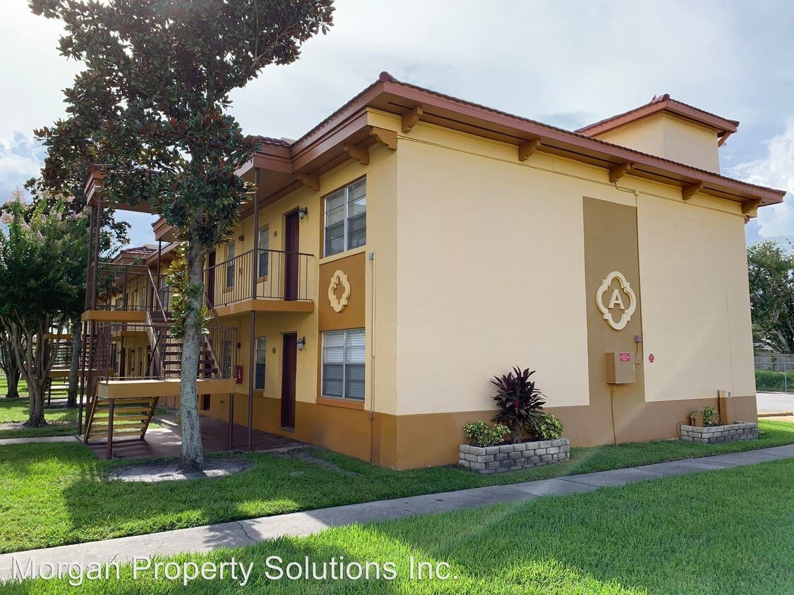 Primary Photo - 731 Wyman Ct