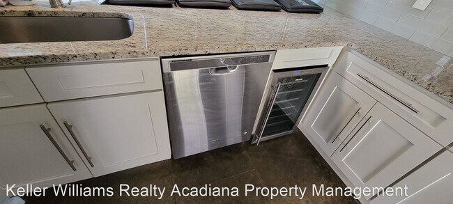 Foto del edificio - 3 br, 2 bath House - 211 Highland Park Lane