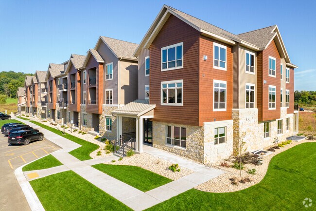 Building Photo - Esker