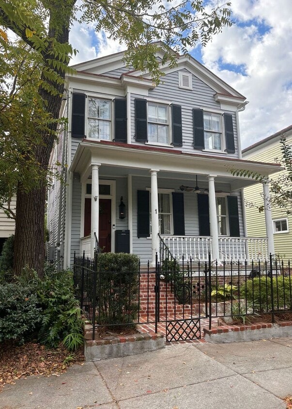 1 Bee St, Charleston, SC 29403 House Rental in Charleston, SC