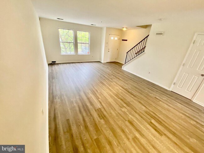 Foto del edificio - 1468 Nestlewood Ct