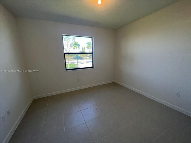 Building Photo - 11751 SW 248th Terrace