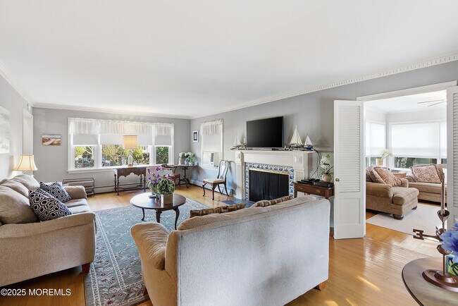 Foto del edificio - 204 Neptune Pl