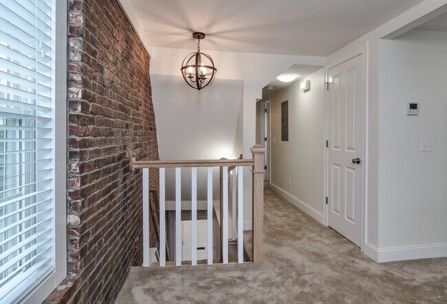 Building Photo - 20 Cochituate St