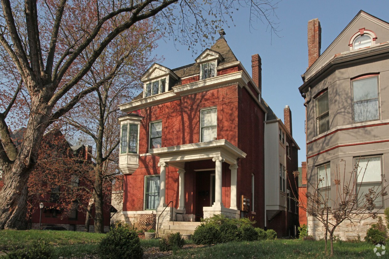 Building Photo - 1632 S 3rd St
