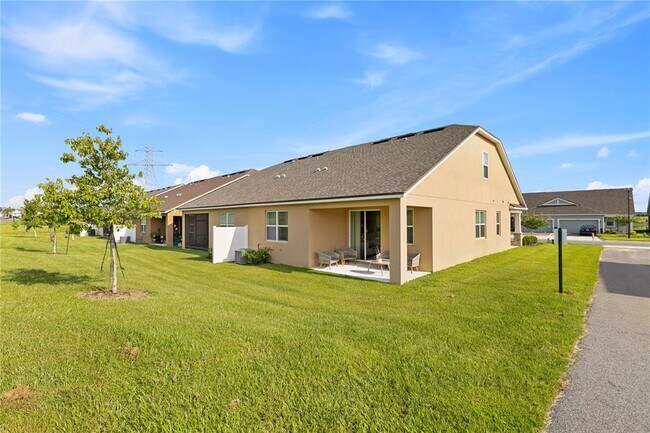 Foto del edificio - 3279 Canna Lily Pl