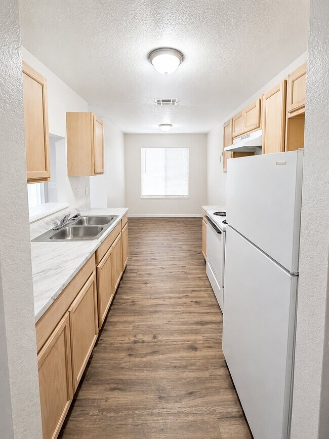 Foto del edificio - 4581 Macher Way