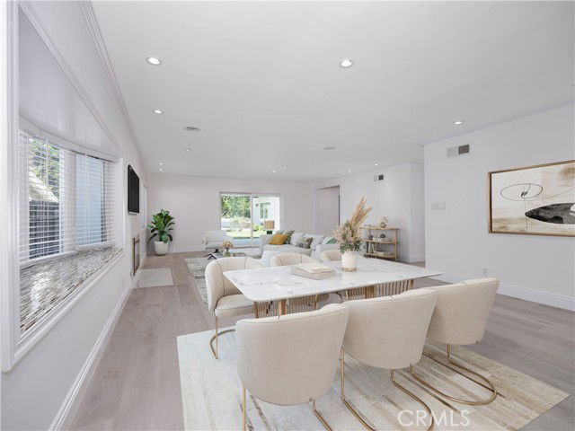 Building Photo - 21555 Mulholland Dr