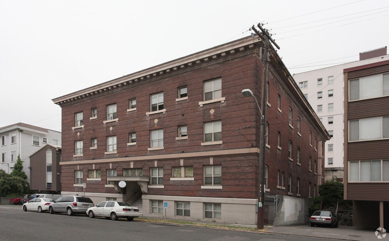 Interior Photo - Hudson House