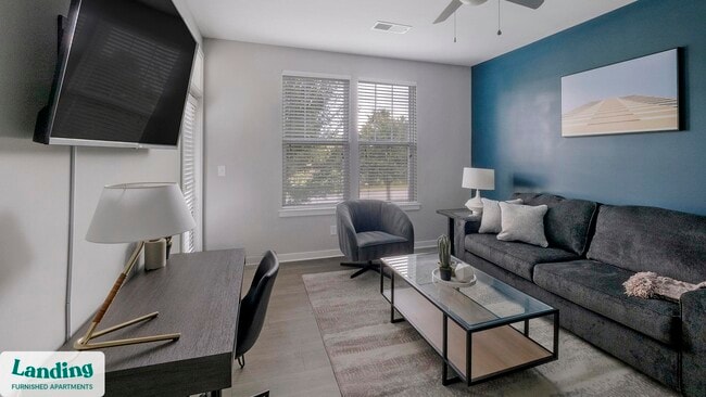 Building Photo - 115 Great Lawn Dr