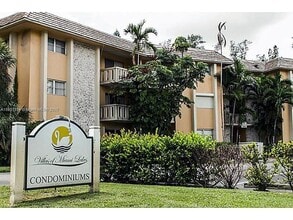 Building Photo - 7430 Miami Lakes Dr