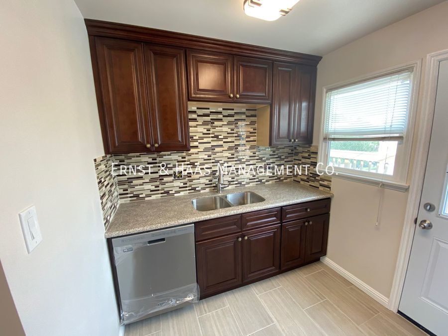 5235 E The Toledo Unit D, Long Beach, CA 90803 Room for Rent in Long