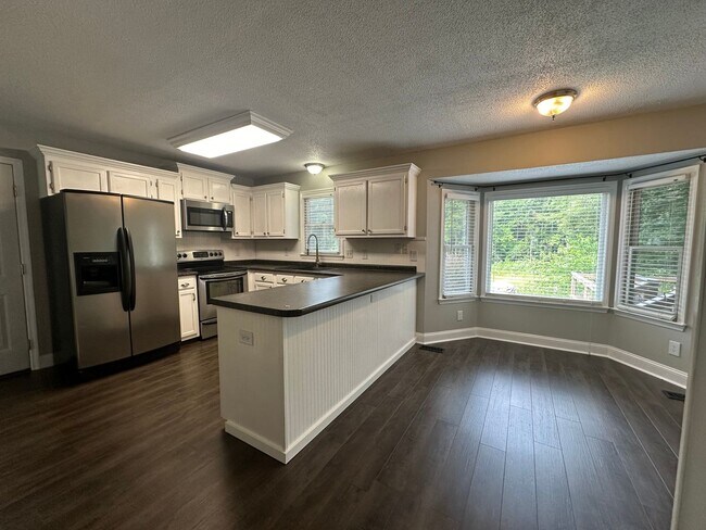 Foto del edificio - 4505 Digby Ct