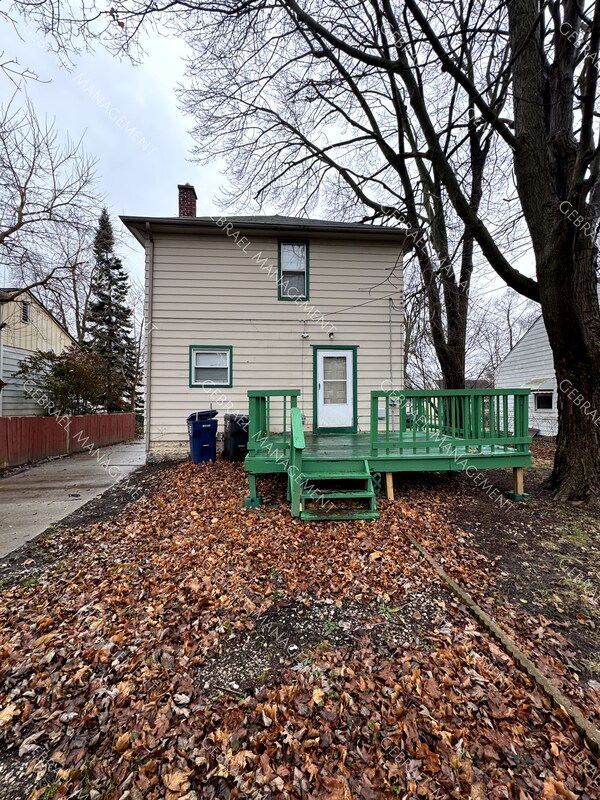 Building Photo - 539 Leta Ave