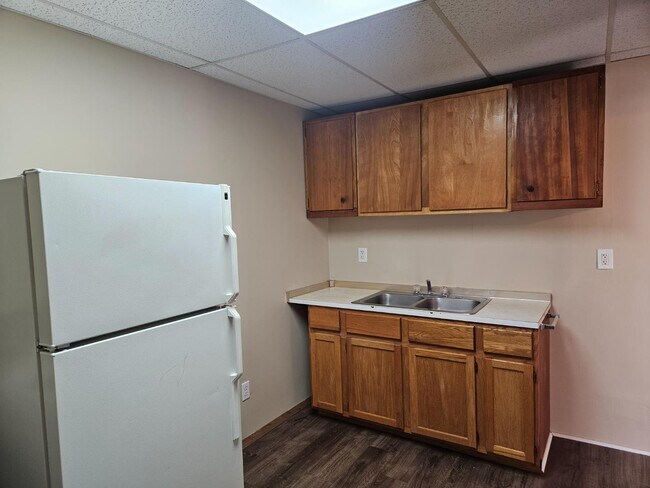 Foto del edificio - 341 N Lafayette St