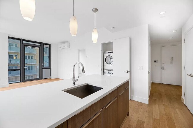 Building Photo - 41-22 24th Street