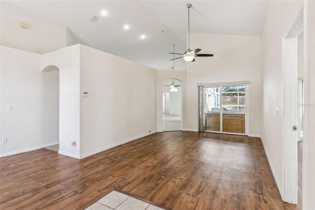 Foto del edificio - 166 Greeley Loop