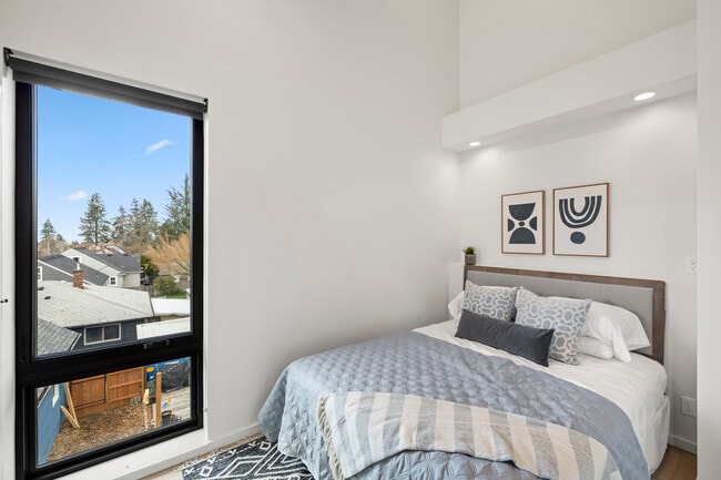 Bedroom - 1825 N Rosa Parks Way