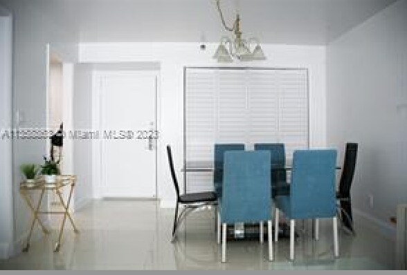 Foto del edificio - 4301 Collins Ave