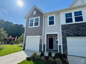 Building Photo - 1105 Weavers Trce Dr