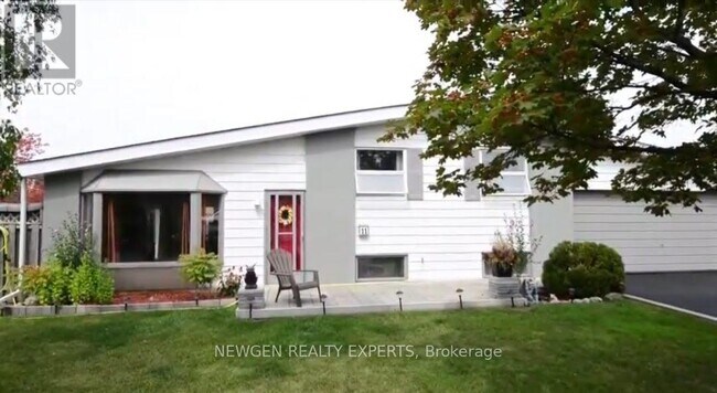 Photo du bâtiment - 11 Lawrence Crescent