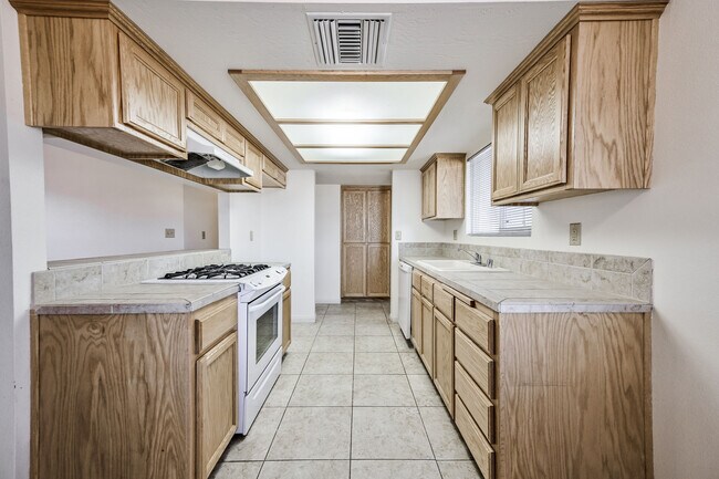 Foto del edificio - 929 S Ranger St