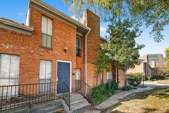 Building Photo - 3200 S Gessner Rd