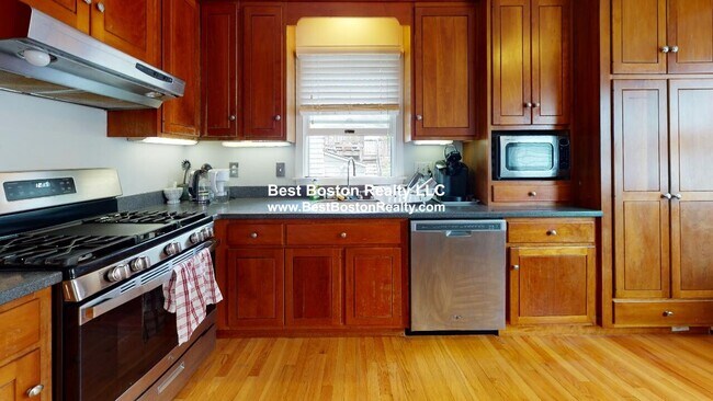 Foto del edificio - 16 Fairmont Ave