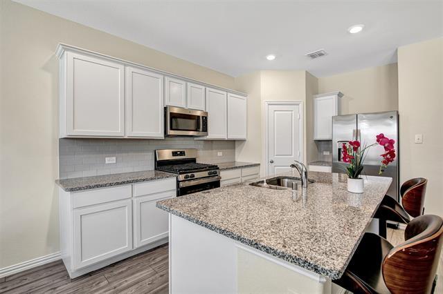Foto del edificio - 409 Hackberry St