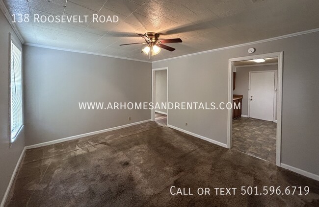 Building Photo - 138 Roosevelt Road | $695 | 2 beds, 1 full...