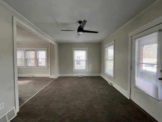 Foto del edificio - 230 E Victoria St