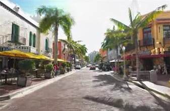 Building Photo - 12299 McGregor Woods Cir