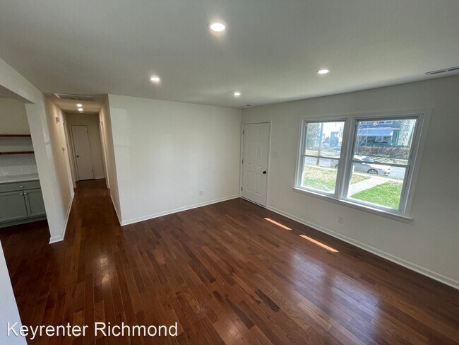 Building Photo - 3 br, 2 bath House - 3202 Third Ave