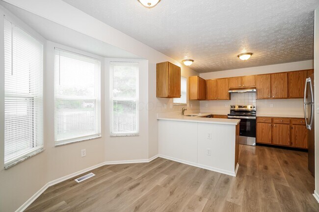 Building Photo - 3021 Tracer Rd