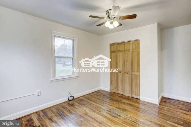 Building Photo - 3219 Taylor Ave