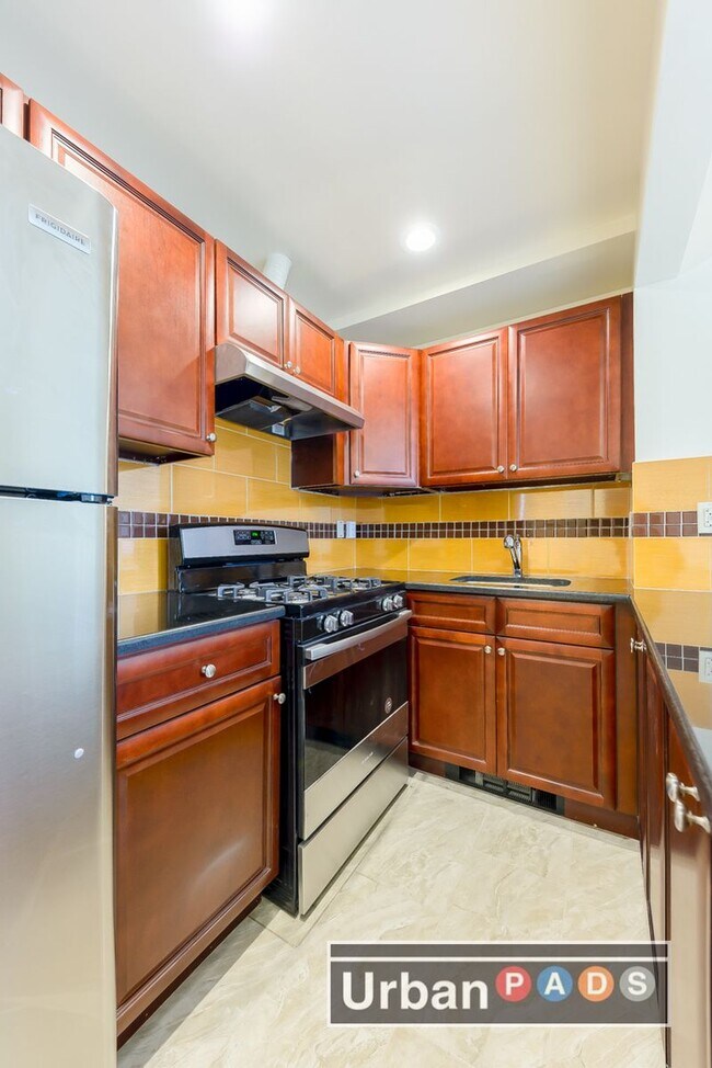 Foto del edificio - 461 Winthrop St