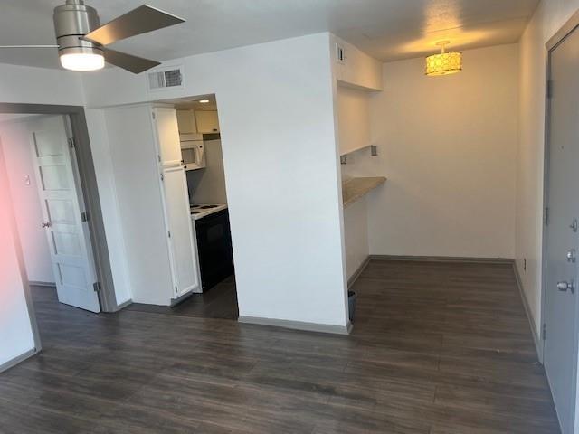 Foto del edificio - 2800 Douglas Ave